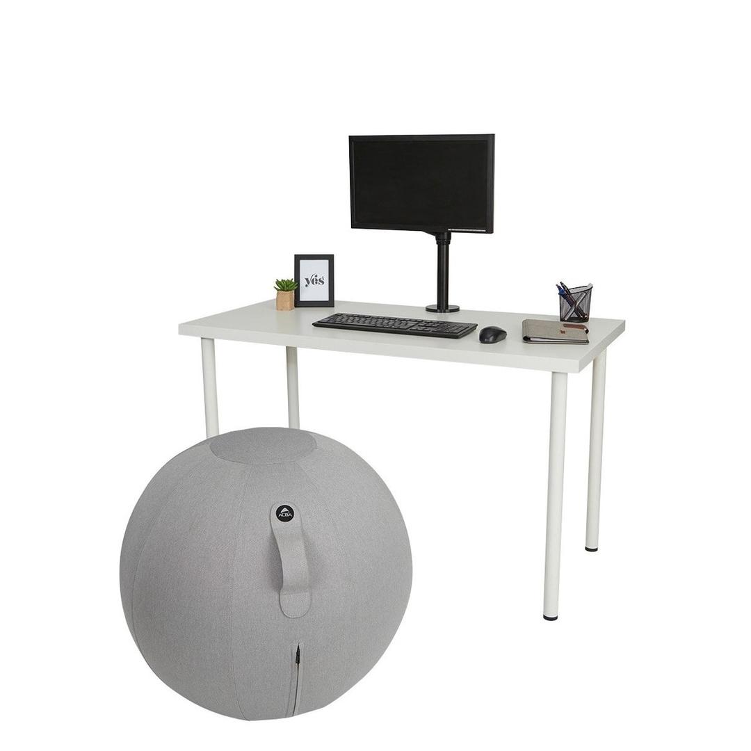 Ballon d'assise, Ø 65 cm ERGOBALL gris clair ALBA - Ballon d'assise ALBA ERGOBALL gris clair, à côté d'un bureau