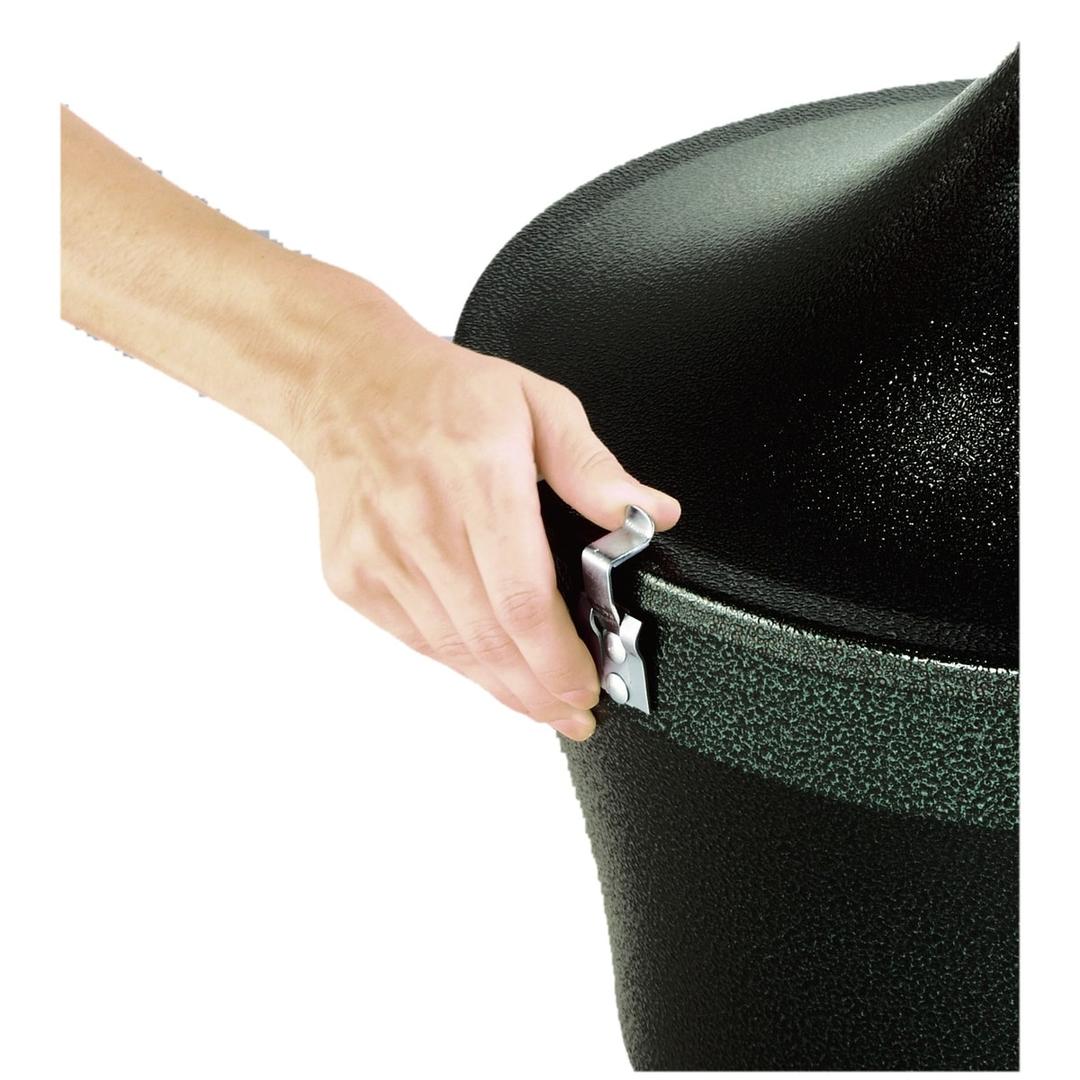 Cendrier sur pied en acier ignifuge Aladdin noir charbon RUBBERMAID - Cendrier sur pied en acier ignifuge Rubbermaid Aladdin noir charbon, loquet du couvercle