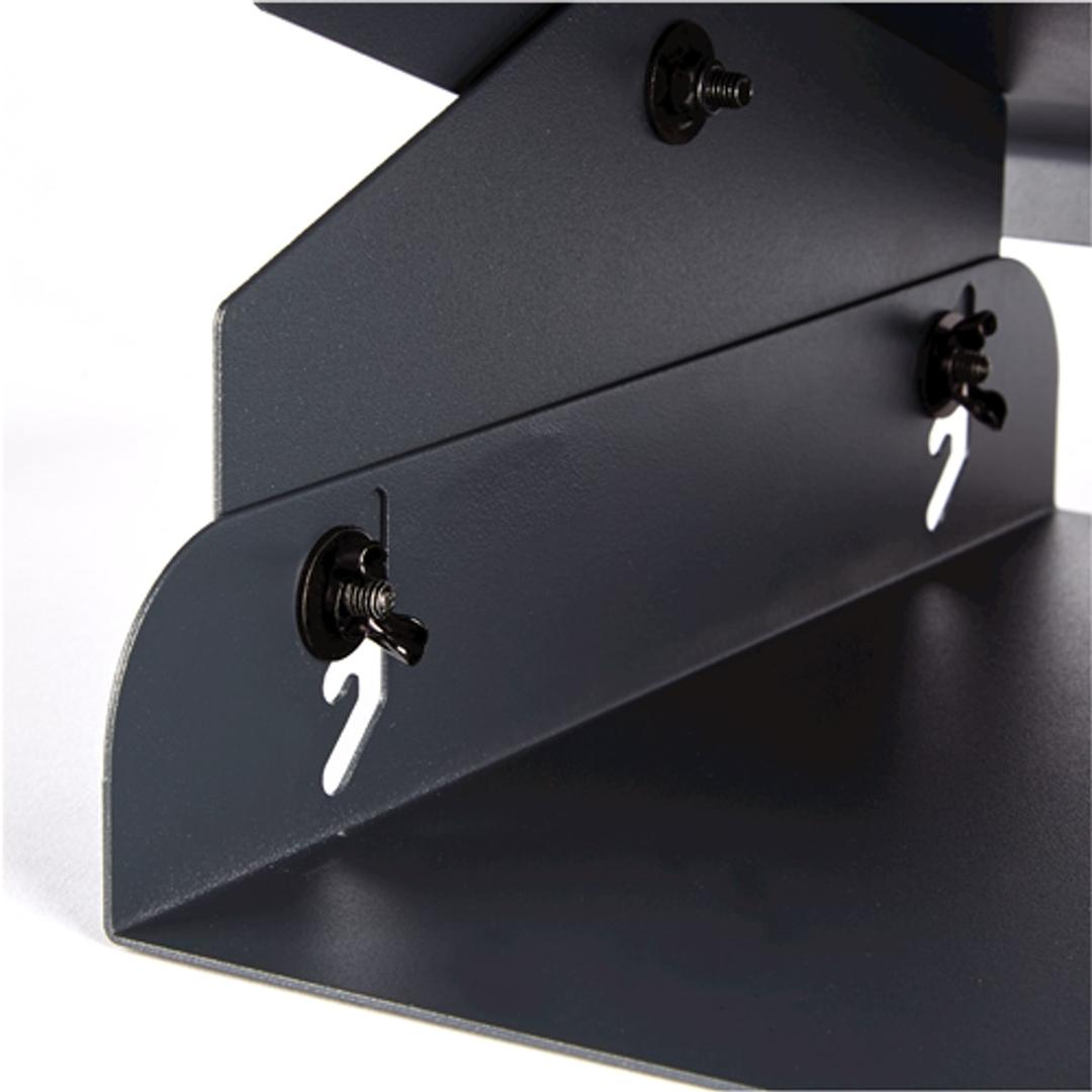 Repose-pieds en métal, grand plateau Professional Series métal FELLOWES - Repose-pieds métal Fellowes Professional Series, détail molettes de réglage