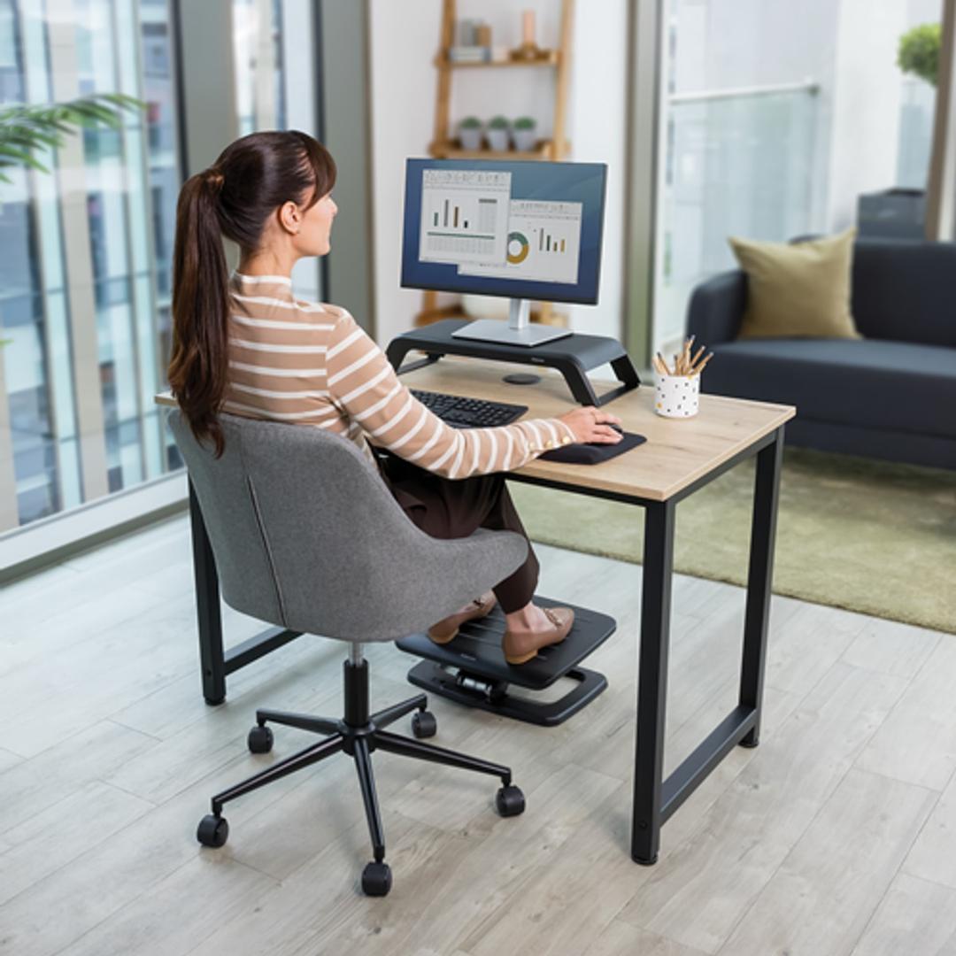 Repose-pieds réglable assis-debout, mouvement actif Hana LT FELLOWES - Repose-pieds Fellowes Hana LT noir, bureau à domicile