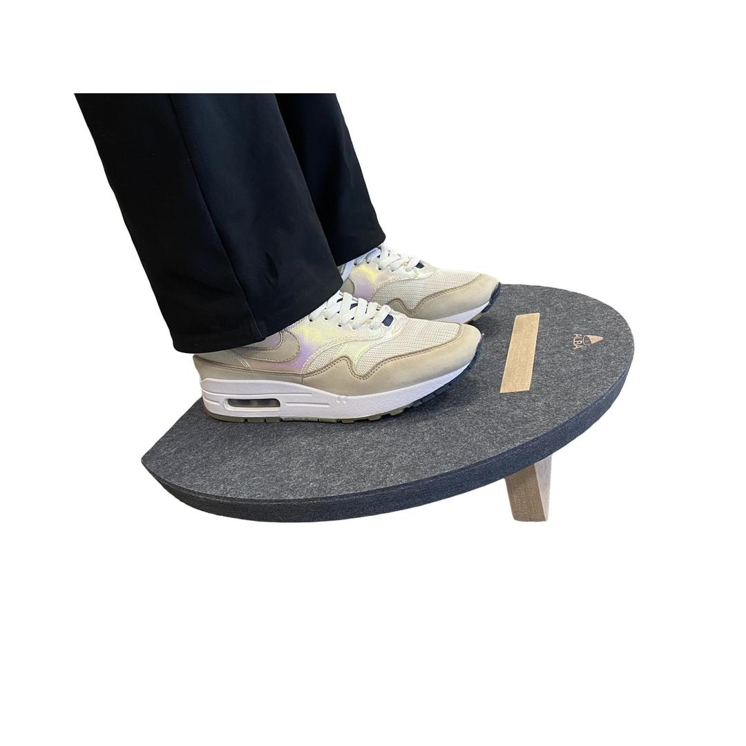 Repose-pieds fixe 15°, PET recyclé Ergofeet PET ALBA - Repose-pieds ALBA Ergofeet PET, pieds posés, autre angle