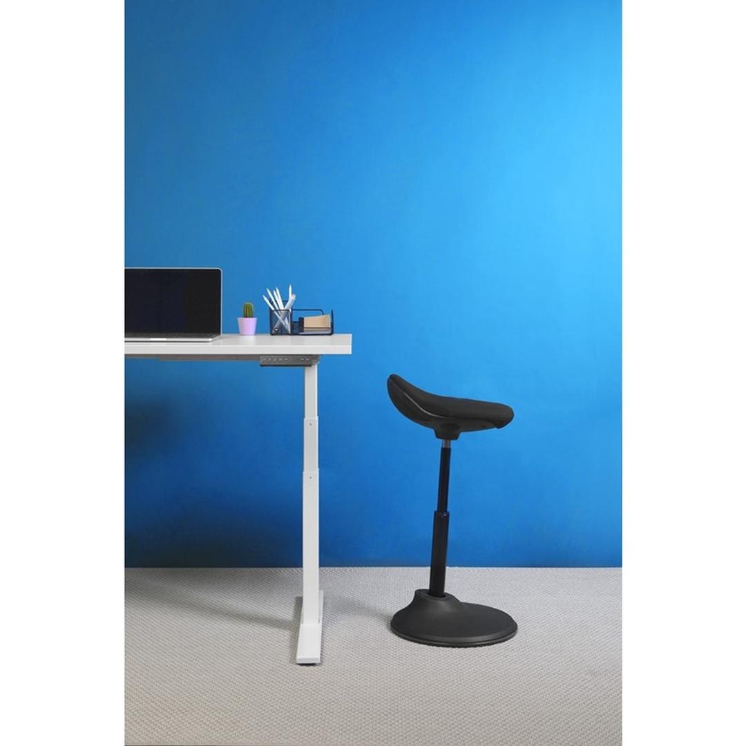 Tabouret assis-debout FLEXY noir ALBA - Tabouret assis-debout ALBA FLEXY noir, en situation