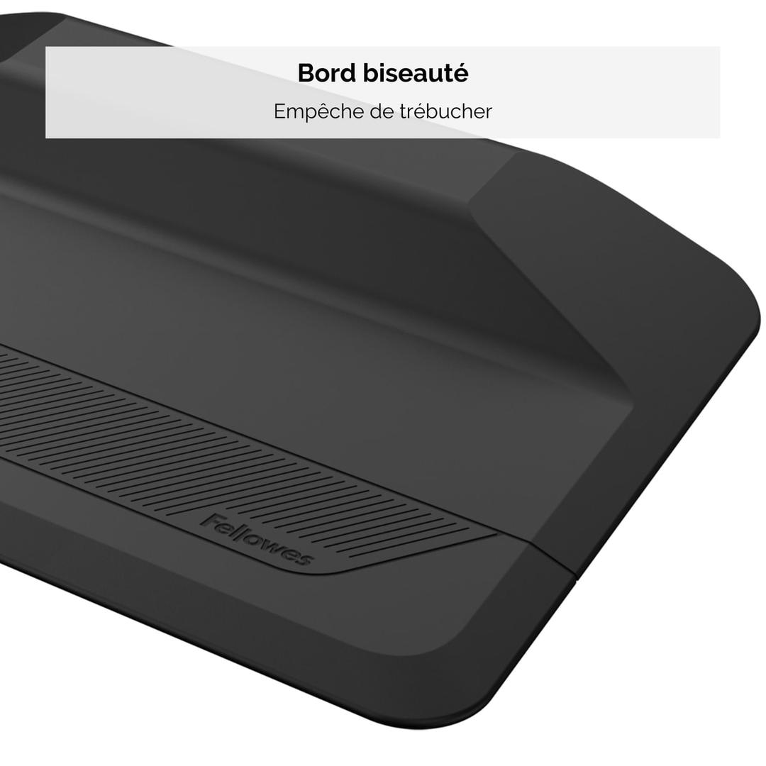 Tapis anti-fatigue avec marche d'étirement ActiveFusion FELLOWES - Bord biseauté et marche du tapis anti-fatigue Fellowes ActiveFusion