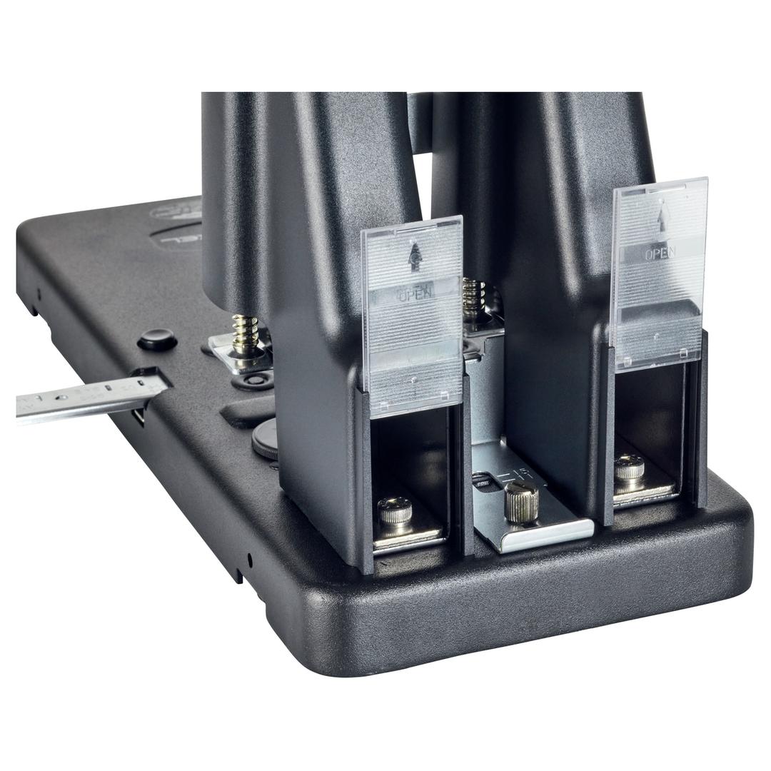 Mécanisme de perforation du perforateur Rexel HD2300 vu de près.