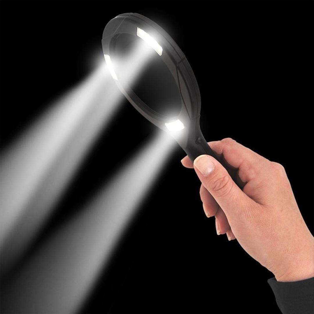 x 3, 2 piles AA fournies Loupe à main éclairée LED COB IWH - Loupe IWH allumée, tenue en main