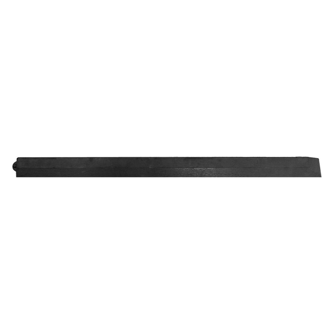 Femelle, nitrile, coin moulé, 97 × 7 cm, noire Bordure femelle Yoga Solid Oil et Octa Oil MILTEX - Bordure femelle miltex pour dalles Yoga Solid Oil et Octa Oil, noire (visuel d'illustration)
