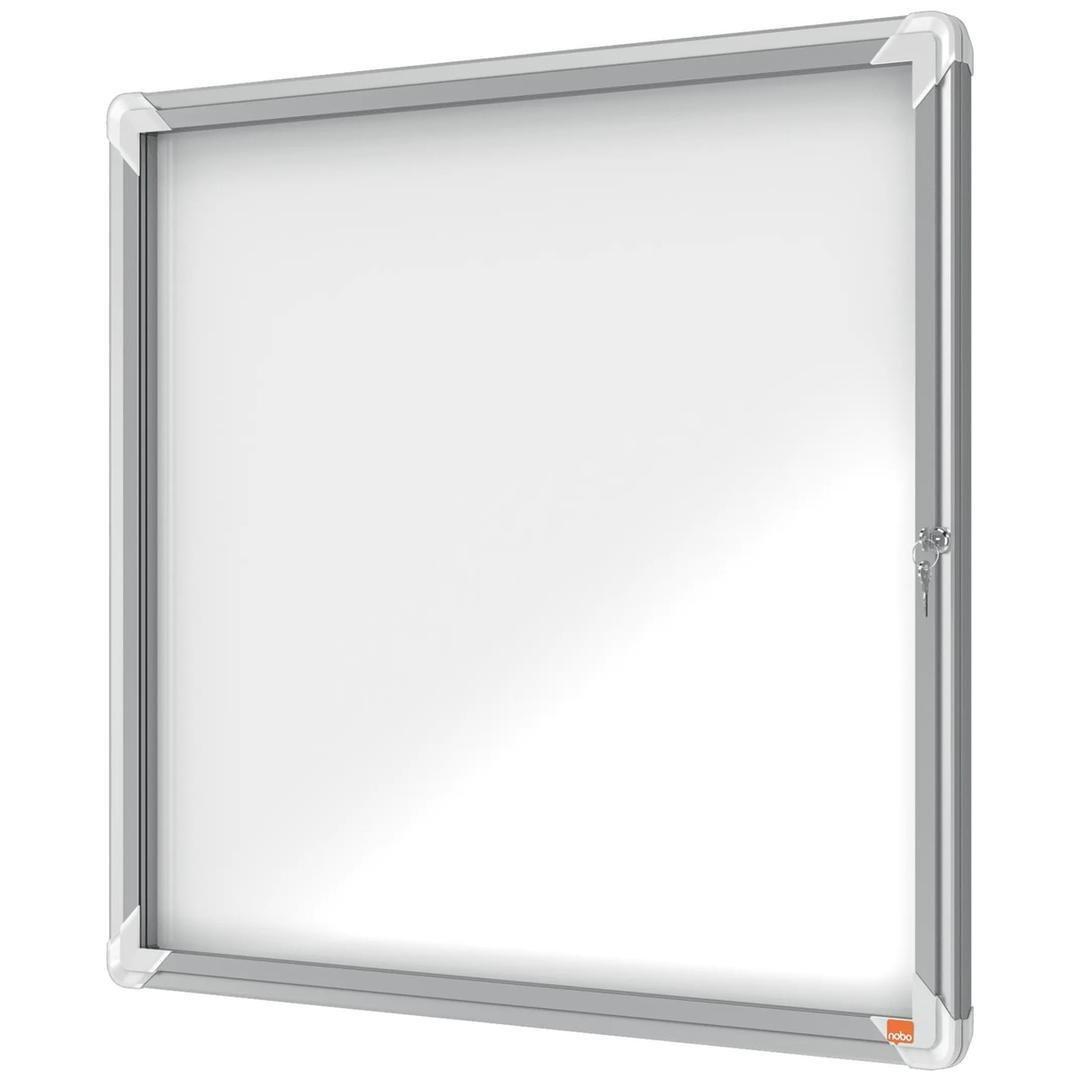 Intérieure, fond magnétique, 6 x A4 Vitrine d'affichage Premium Plus NOBO - Vitrine d'affichage d'intérieur nobo Premium Plus 6 x A4, vue de trois quarts