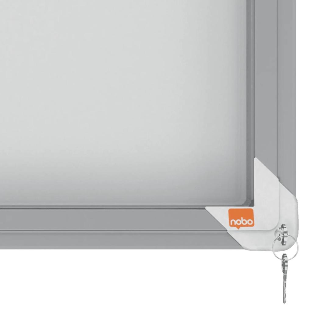 Intérieure, portes coulissantes, fond magnétique, 12 x A4 Vitrine d'affichage Premium Plus NOBO - Vitrine d'affichage nobo Premium Plus à portes coulissantes 12 x A4, serrure d'angle