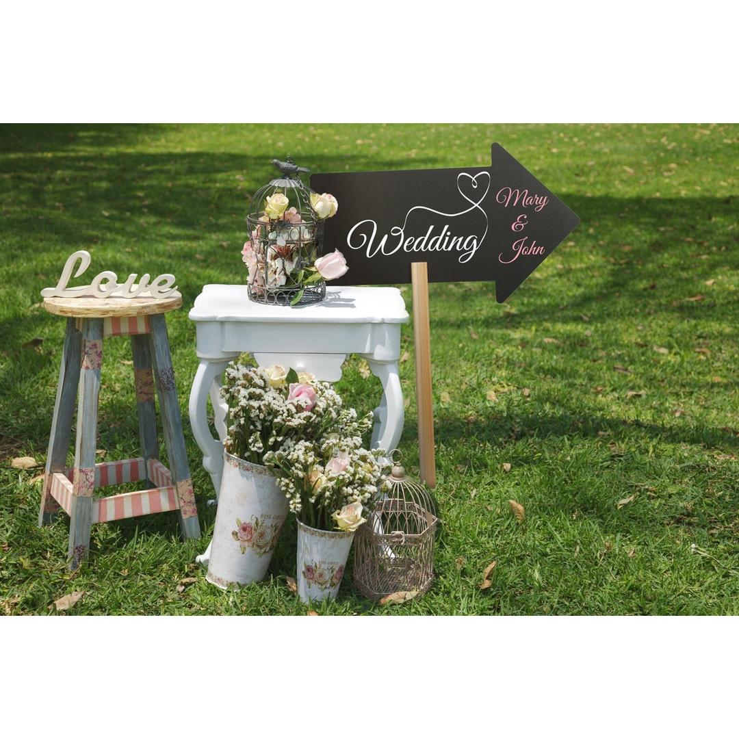 Flèche, double face, 67 x 49 cm Ardoise piquet SILHOUETTE SECURIT - Ardoise piquet Securit SILHOUETTE flèche plantée dans une pelouse pour un mariage