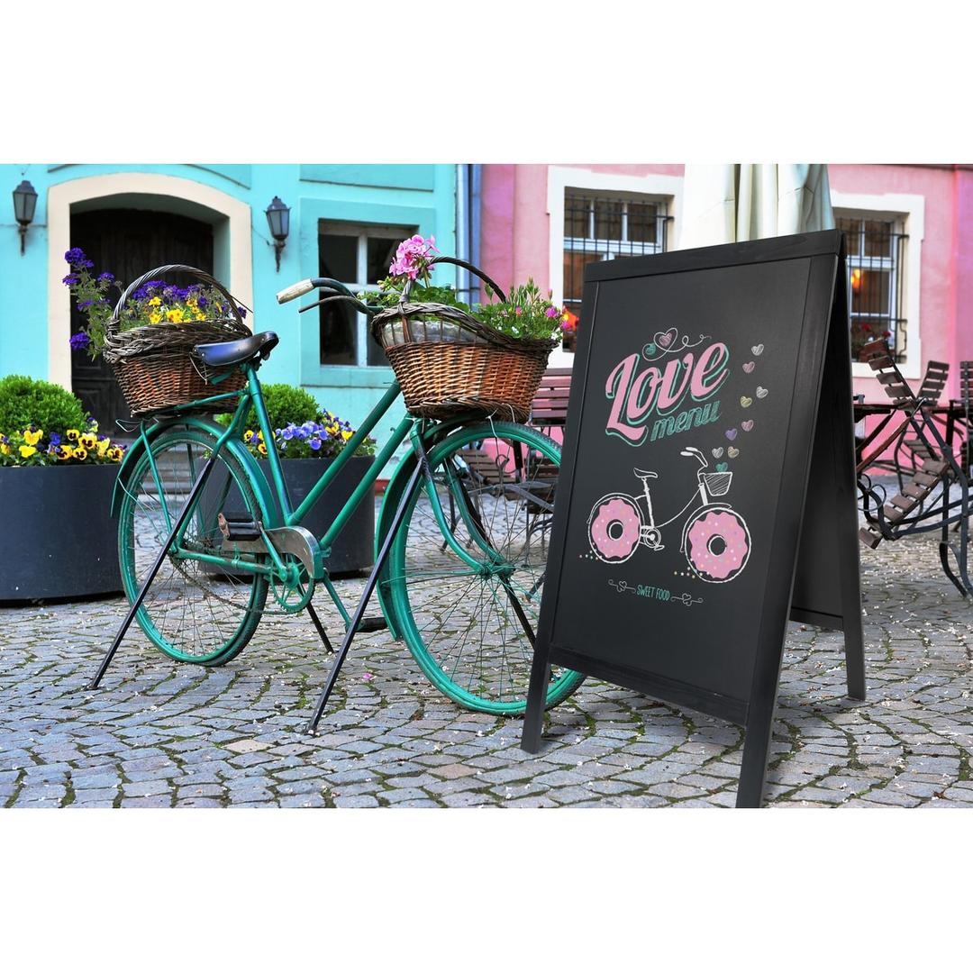 Ardoise 57 x 88 cm, double face, cadre noir Stop-trottoir ardoise WOODY SECURIT - Stop-trottoir Securit WOODY noir annonçant un menu