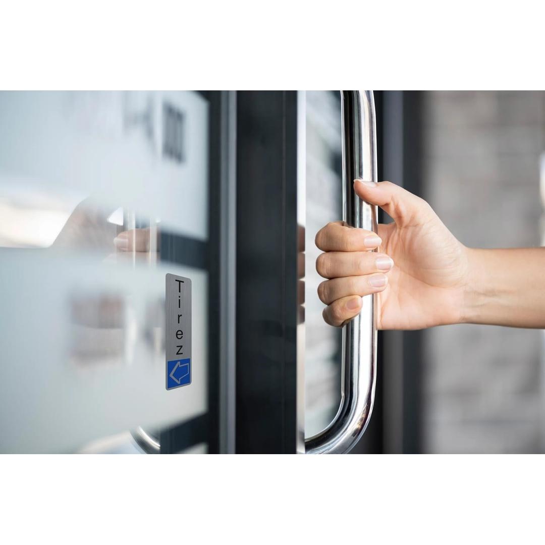Aspect aluminium brossé, 44 x 165 mm Plaque Tirez adhésive 67158E EXACOMPTA - Plaque Tirez EXACOMPTA 67158E sur le montant d'une porte vitrée
