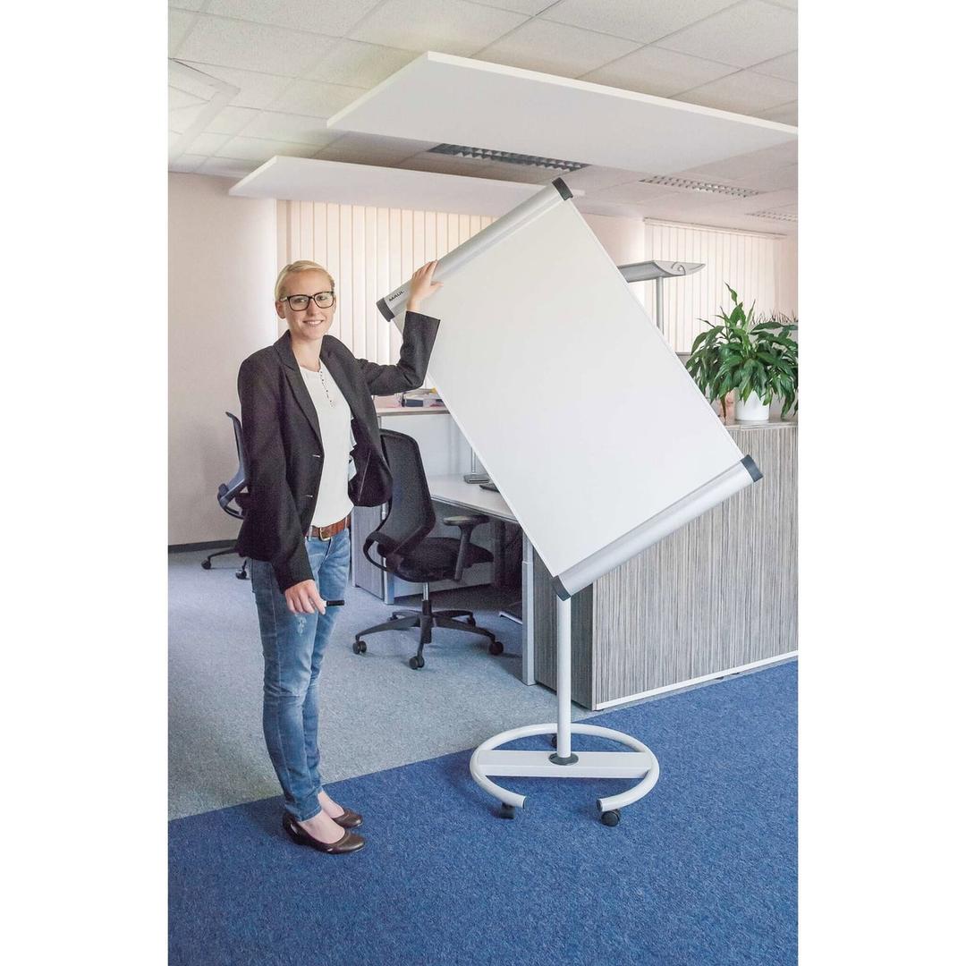 Tableau pivotant portrait ou paysage, pied rond à 5 roulettes Paperboard mobile flip2use MAUL - Tableau du paperboard MAULsolid flip2use pivoté en réunion
