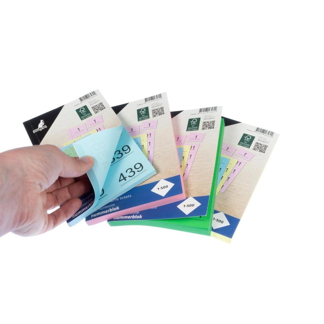 4 blocs avec n° de contrôle, couleurs assorties Ticket vestiaire 1 à 500 KANGARO - Quatre blocs de tickets numérotés kangaro vert, bleu, jaune et rose en éventail