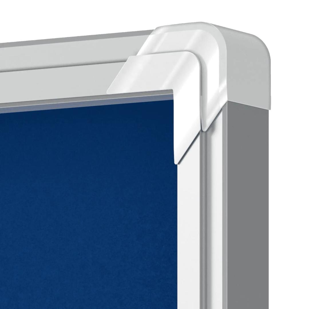 Intérieure, portes coulissantes, fond en feutre bleu, 8 x A4 Vitrine d'affichage Premium Plus NOBO - Vitrine d'affichage nobo Premium Plus à portes coulissantes, feutre bleu 8 x A4, coin du cadre en aluminium