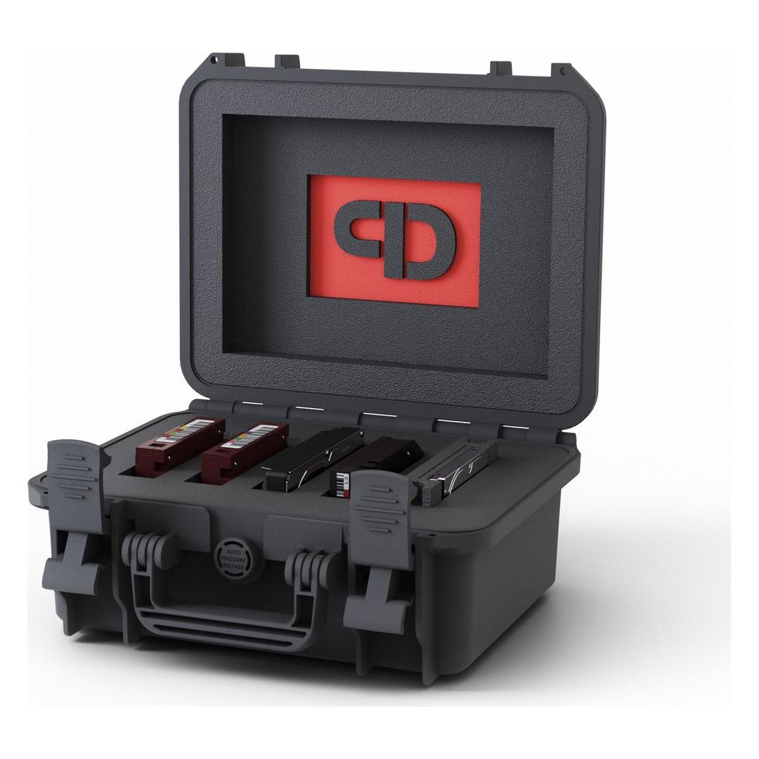 Valise de stockage pour 5 bandes ou disques 3,5 pouces USC Small PRODEVICE - Valise de stockage PRODEVICE USC Small ouverte, disques durs rangés dans la mousse de séparation