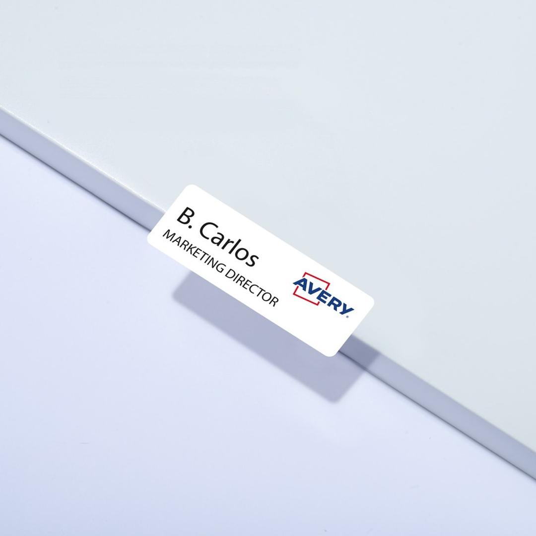 88,9 x 31 mm, 320 étiquettes Étiquette badge textile laser AVERY - Étiquette badge AVERY 88,9 x 31 mm imprimée