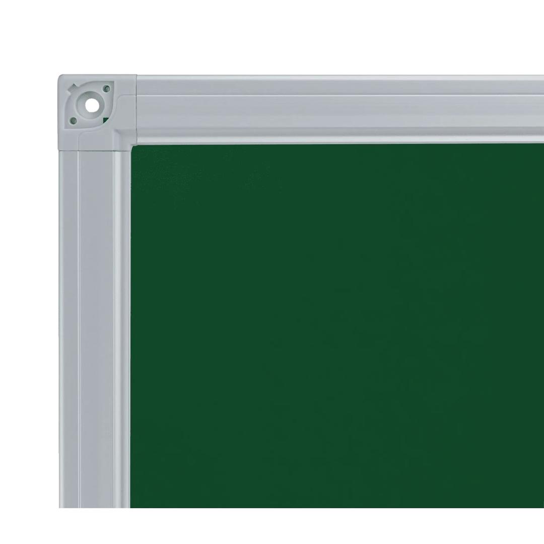 Acier laqué vert, 900 x 600 mm Tableau craie magnétique X-tra!Line FRANKEN - Coin et fixation type miroir du Tableau craie magnétique FRANKEN X-tra!Line