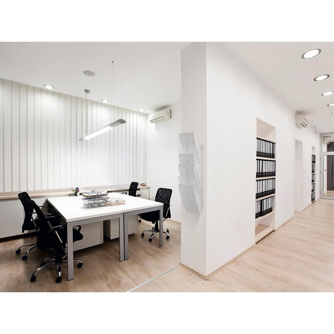 A4 portrait, 6 compartiments, transparent Trieur mural FLEXIPLUS DURABLE - Trieur mural FLEXIPLUS DURABLE A4 portrait, 6 compartiments, transparent, fixé au mur d'un bureau