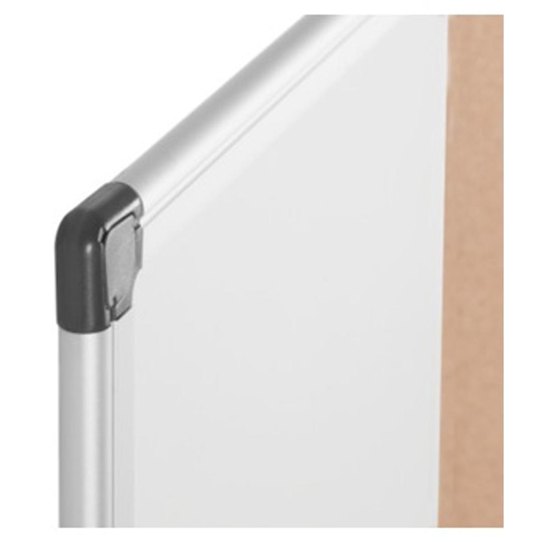 Magnétique, cadre aluminium, 900 x 600 mm Tableau blanc et liège Maya BI-OFFICE - Coin en plastique du cadre aluminium du tableau Bi-Office Maya