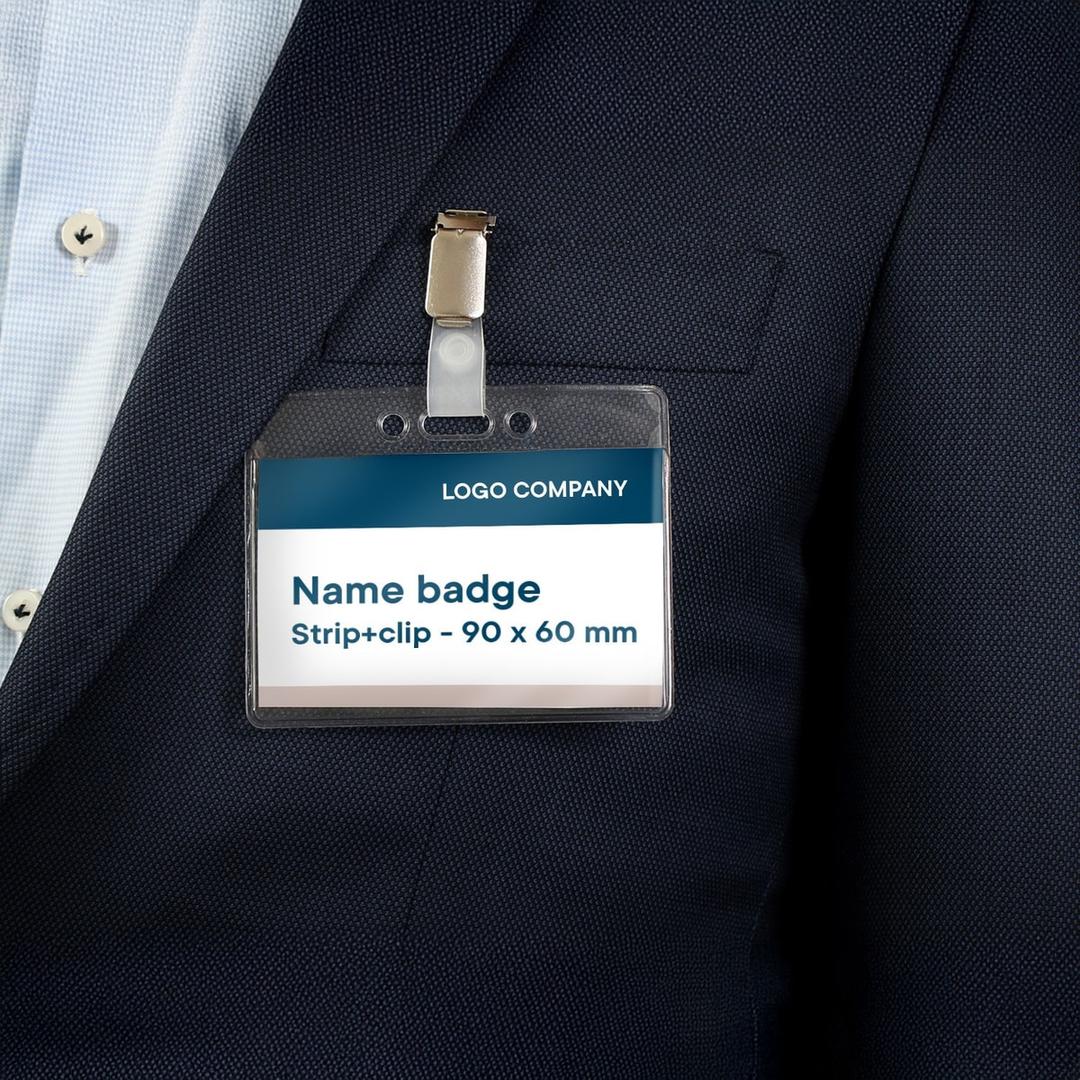 Porte badge à pince EUROPEL porté sur une veste