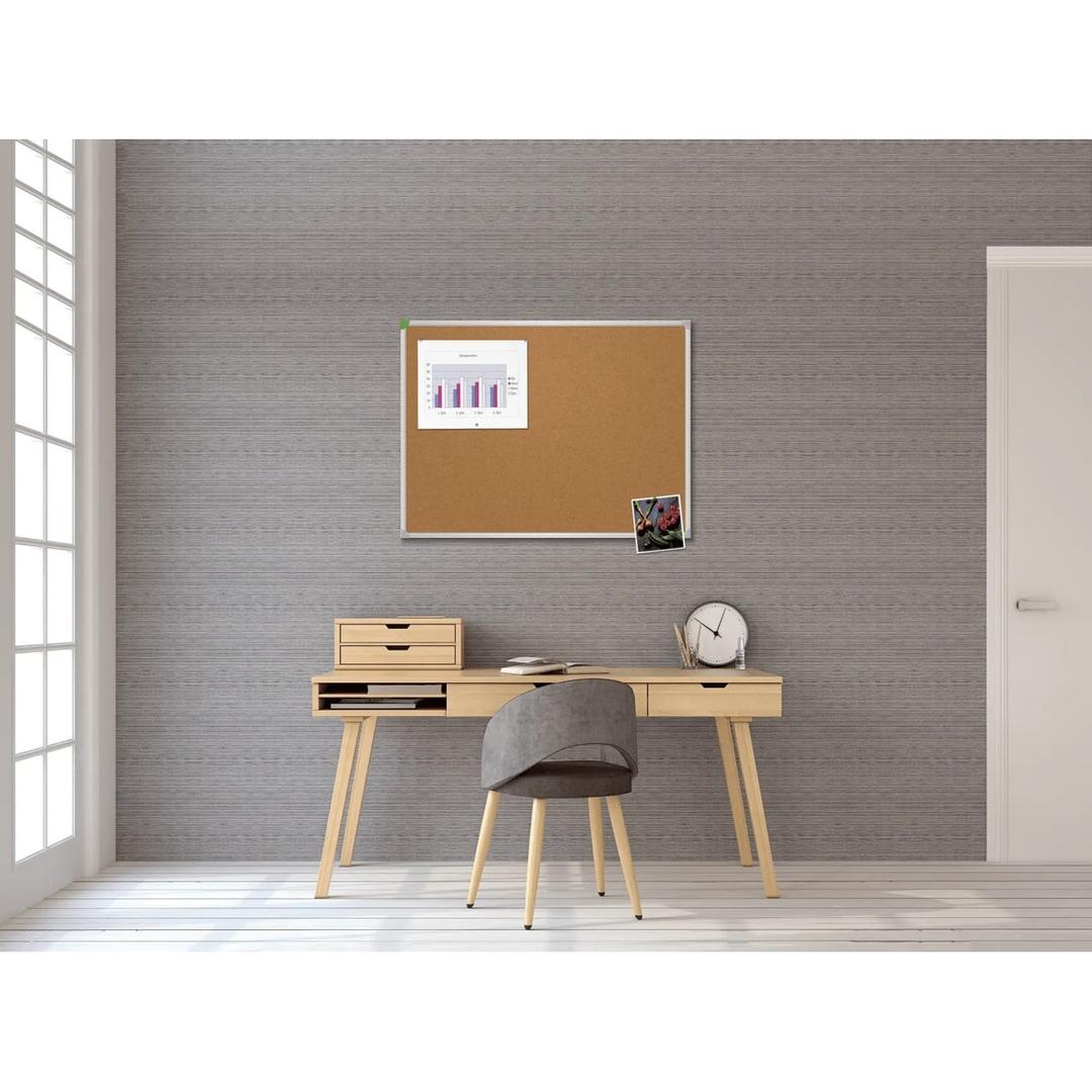 Tableau en liège FRANKEN U-Act!Line à cadre aluminium, 800 x 600 mm, au mur d'un bureau
