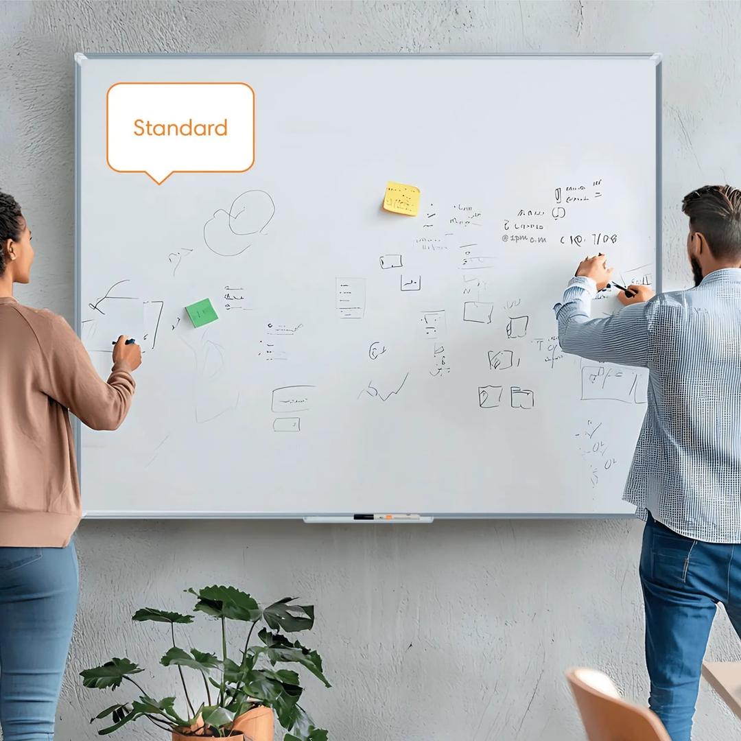 Tableau blanc nobo Premium Plus en séance de travail