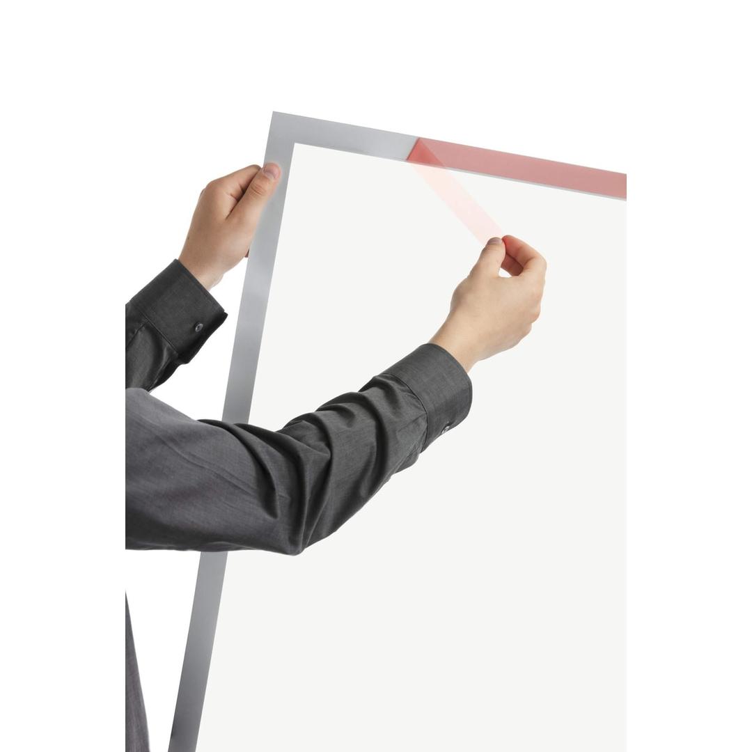 A1, argent Porte affiche adhésif DURAFRAME POSTER DURABLE - Retrait de la bande adhésive du DURAFRAME POSTER