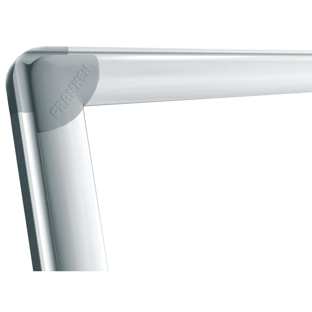 Coin du cadre aluminium du tableau blanc FRANKEN PRO