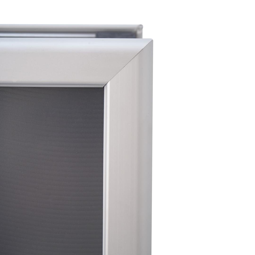 Angle du cadre clipsable du stop-trottoir EUROPEL Classic