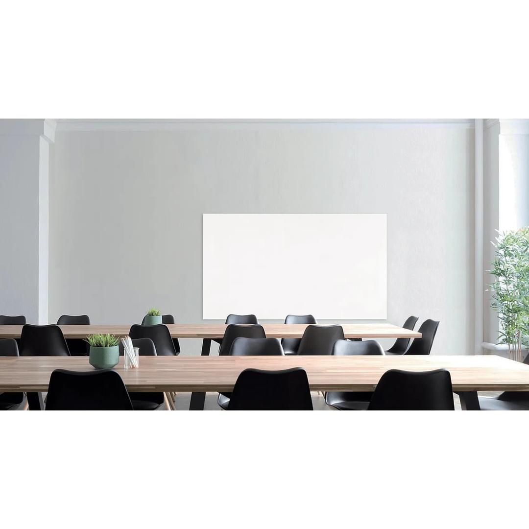 Tableau blanc en verre FRANKEN en salle de réunion