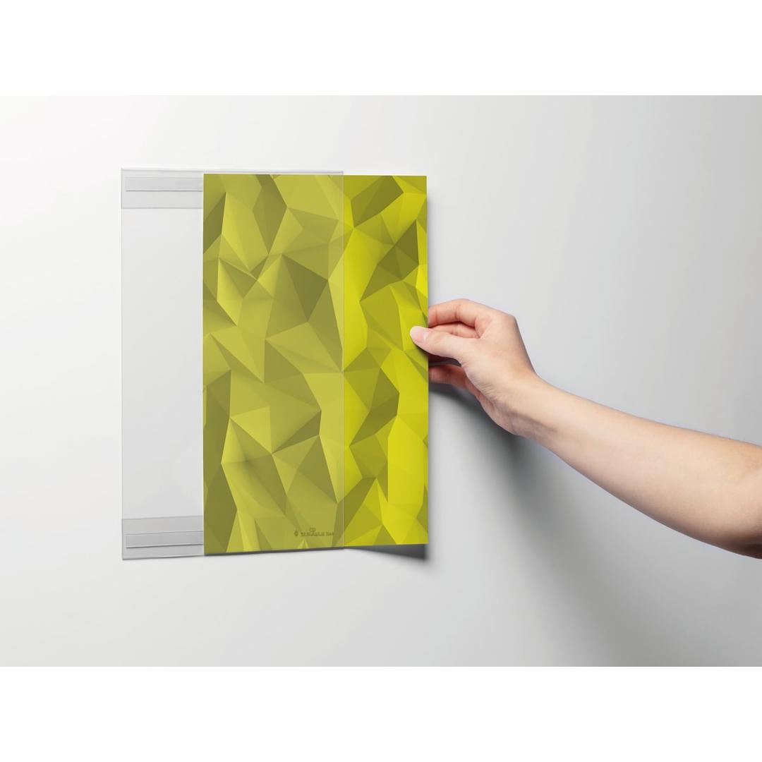 Affiche de couleur dans la pochette rPET adhésive DURABLE