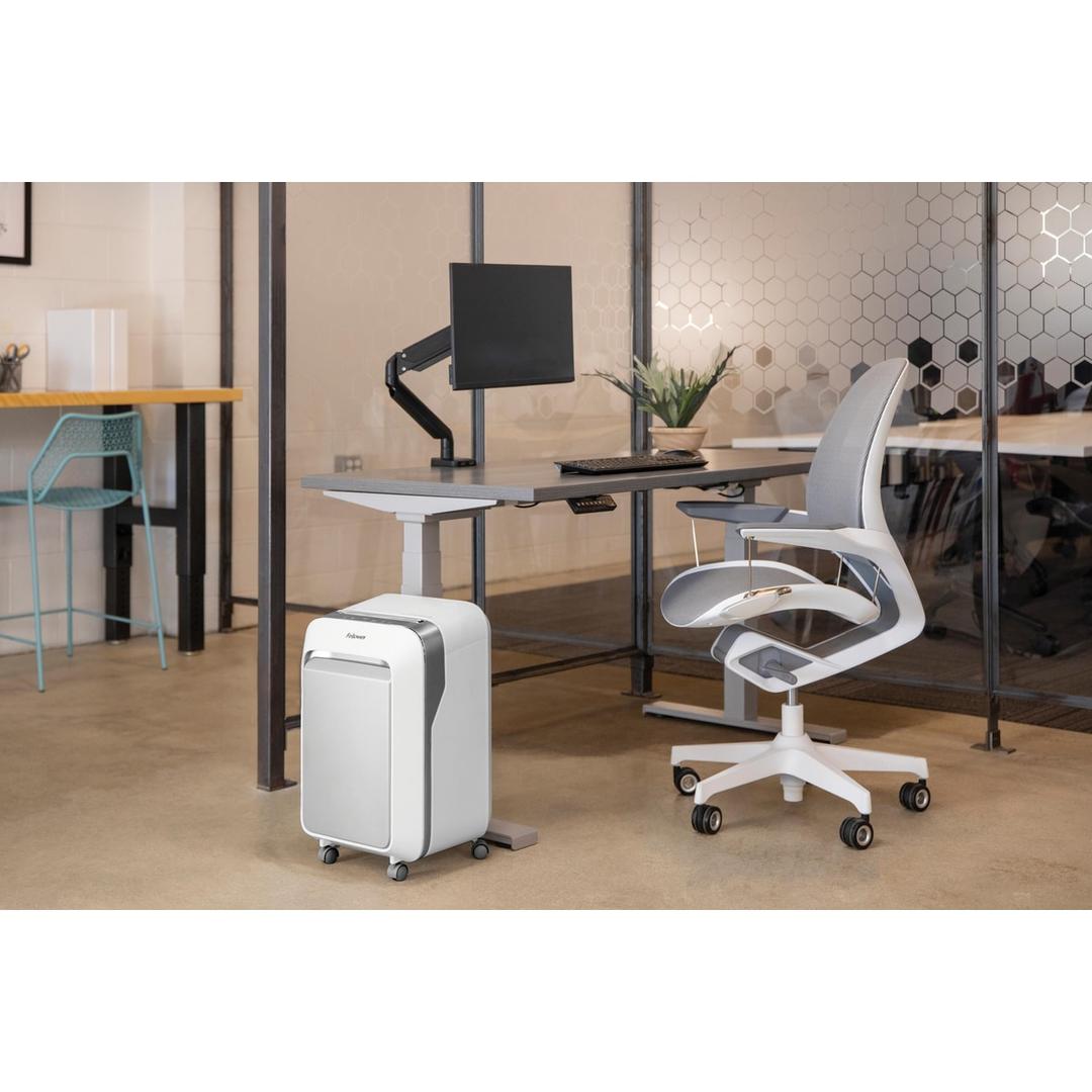 Destructeur de documents micro-coupe P-5 Powershred LX211 blanc FELLOWES - Vue 10