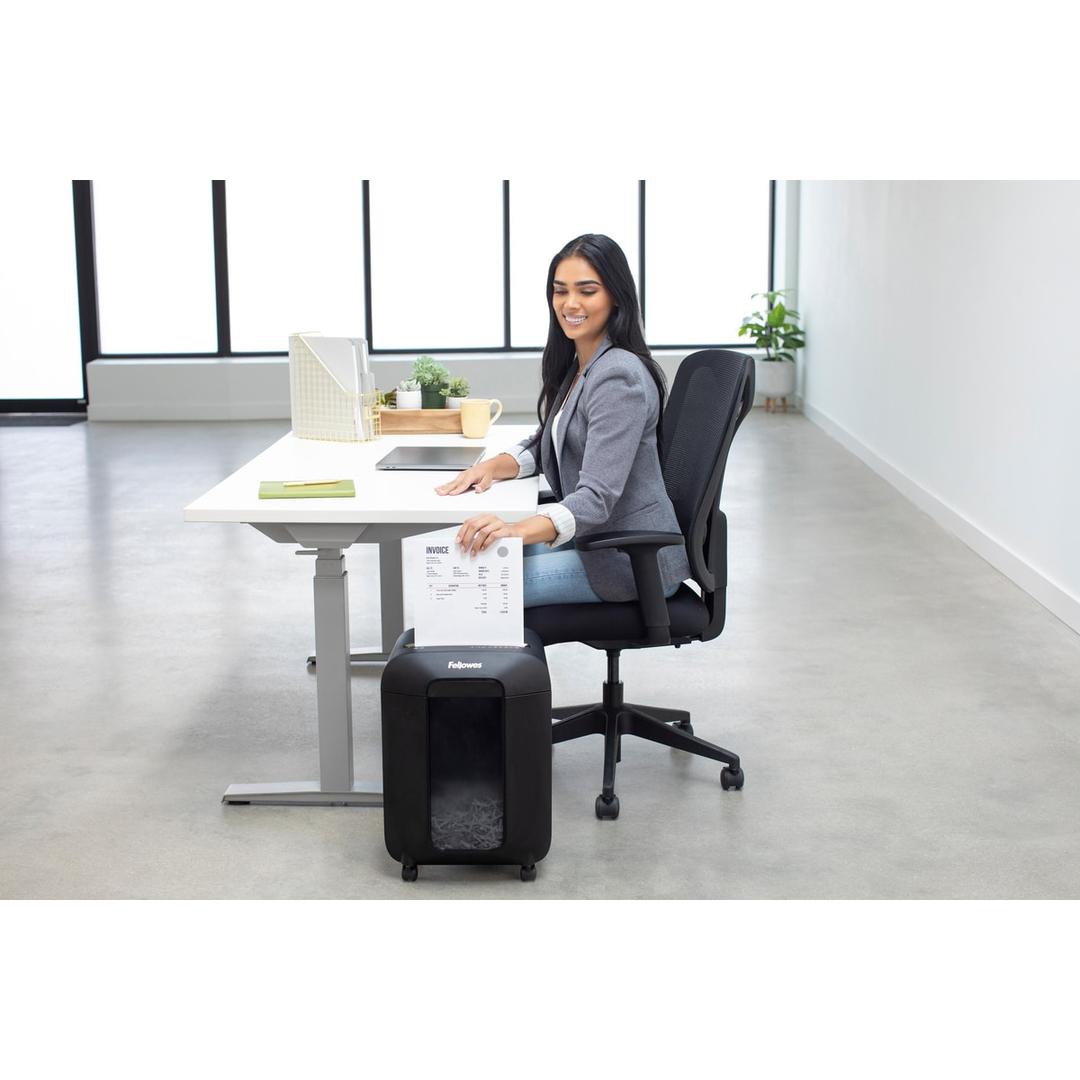 Destructeur de documents coupe croisée P-4 Powershred LX85 FELLOWES - Vue 7