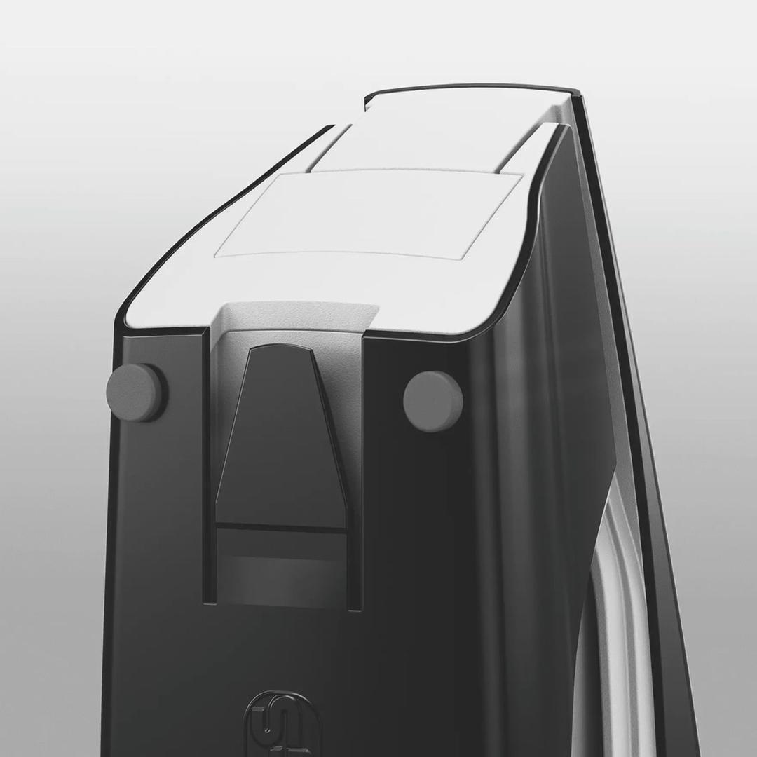 Ôte-agrafes intégré à l'arrière de l'agrafeuse de bureau Leitz NeXXt 5504