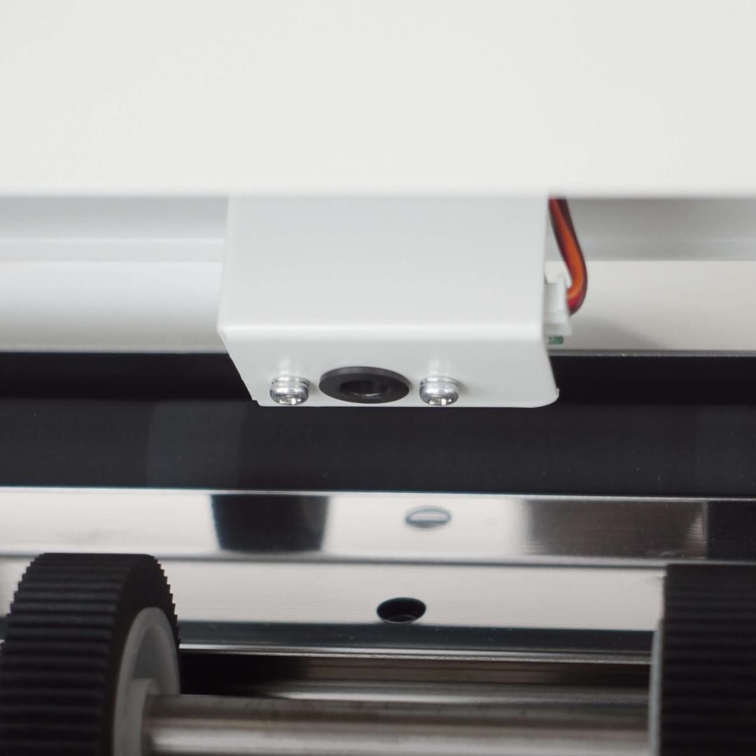 Plieuse de documents A3 automatique 8345 IDEAL - Capteur de détection des feuilles doubles au-dessus des rouleaux d'alimentation de la plieuse IDEAL 8345