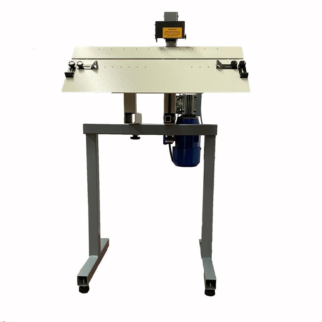 Agrafeuse électrique à pédale, 1 tête X-14 I GRAFCUT - Agrafeuse électrique Grafcut X-14 I vue de face, table inclinée pour l'agrafage à cheval