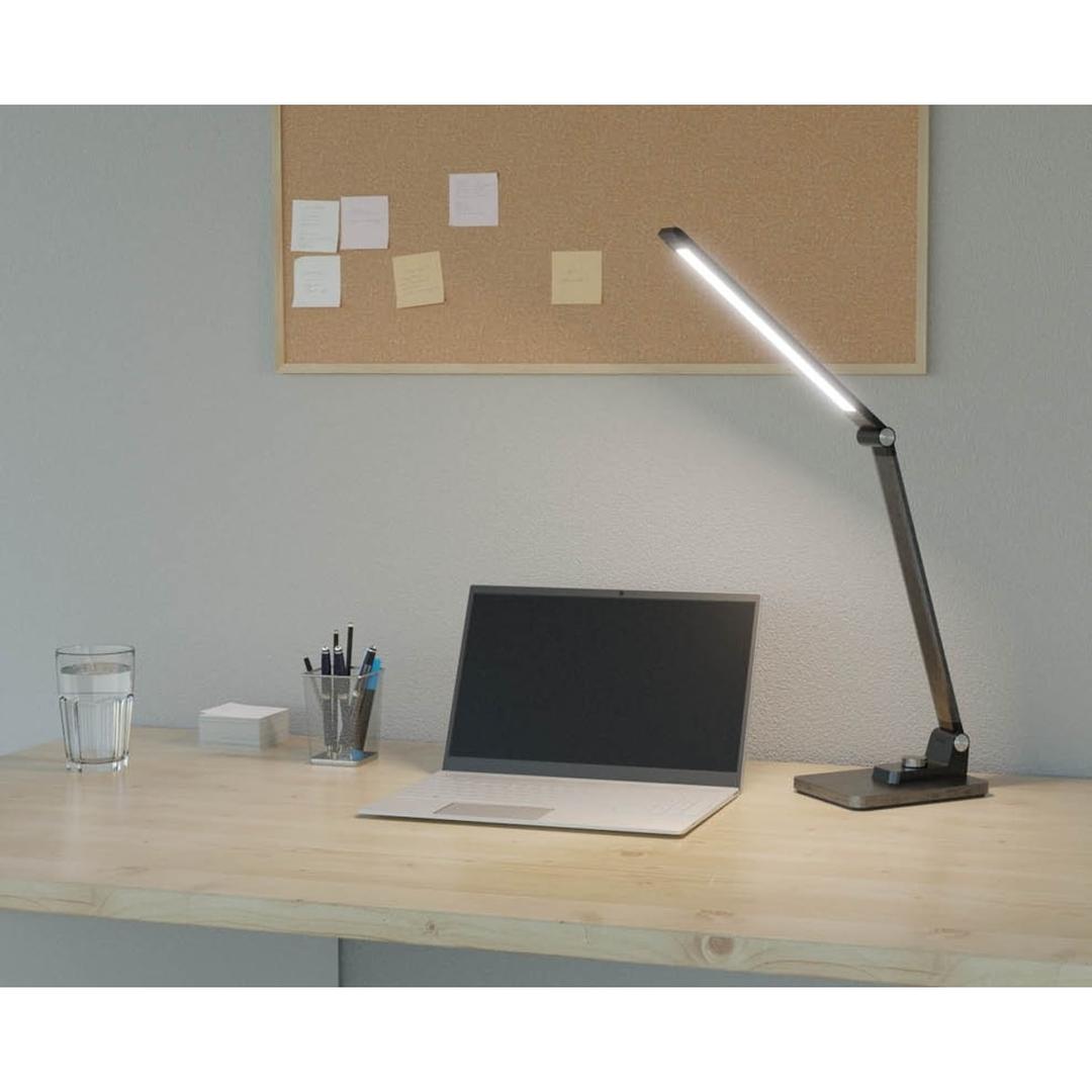 Lampe de bureau LED, bouton variateur Breeze gris métallique HANSA - Lampe de bureau Hansa Breeze gris métallique, sur un bureau