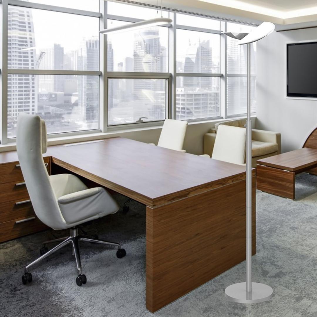Lampadaire LED à éclairage indirect, demi-vasques orientables ZELUX UNILUX - Lampadaire LED à éclairage indirect UNILUX ZELUX gris métal, en situation dans un bureau