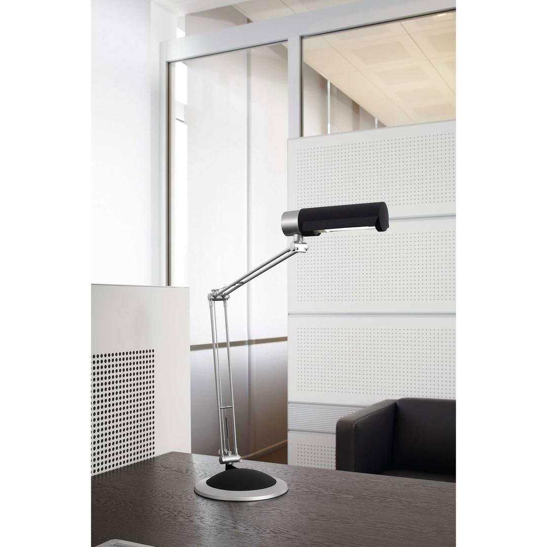 Lampe de bureau LED, pied et pince fournis office argent MAUL - Lampe de bureau LED MAULoffice argent, en situation