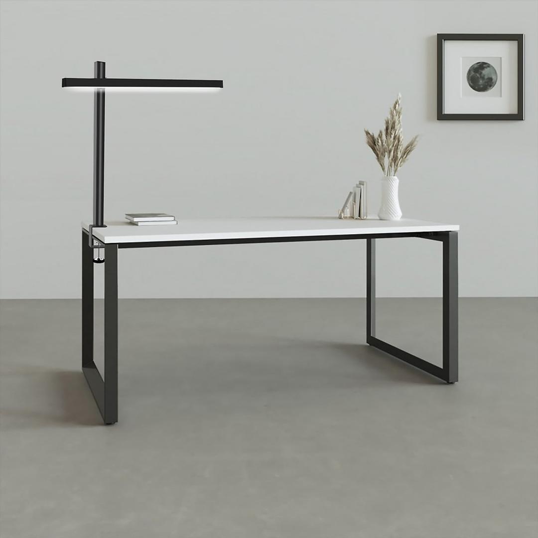 Lampe de bureau LED à pince, bras pivotant ZENITH UNILUX - Lampe de bureau LED à pince UNILUX ZENITH noir, en situation sur un bureau