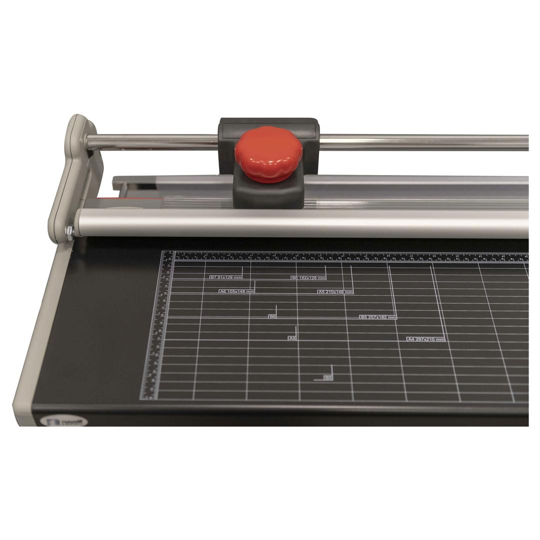 Table en acier sérigraphiée de la coupeuse de plans NEOLT Trim-W 150