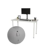 Ballon d'assise, Ø 65 cm ERGOBALL gris clair ALBA - Ballon d'assise ALBA ERGOBALL gris clair, à côté d'un bureau