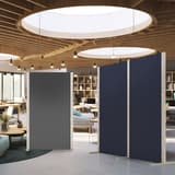 Cloison acoustique en frêne, 2 parois, 207 x 180 cm Wood Series double gris MAGNETOPLAN - Cloison acoustique magnetoplan Wood Series double gris, en situation dans un open space