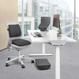 Coussin repose-pieds en mousse, à bascule Coussin Breyta FELLOWES - Coussin repose-pieds Fellowes Breyta, installation sous bureau