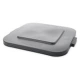 Couvercle pour collecteur BRUTE carré 106 litres BRUTE couvercle carré 106 litres RUBBERMAID - Couvercle gris Rubbermaid BRUTE carré 106 litres, vue d'ensemble