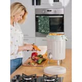 Composteur de cuisine par fermentation, 8 litres Composteur de cuisine Bokashi 8 litres EDA - Composteur de cuisine Bokashi EDA 8 litres en cuisine
