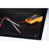 Antistatique ESD et Cfl-s1, 65 × 95 cm, noir Tapis anti-fatigue Yoga Ergo Fusion MILTEX - Mesure de la résistance du tapis miltex Yoga Ergo Fusion