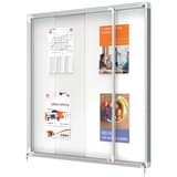 Intérieure, portes coulissantes, fond magnétique, 12 x A4 Vitrine d'affichage Premium Plus NOBO - Vitrine d'affichage nobo Premium Plus à portes coulissantes 12 x A4, en situation