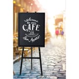 Réglable, sans ardoise, noir Chevalet ardoise EASEL SECURIT - Chevalet Securit EASEL noir portant une ardoise (non fournie) devant un café