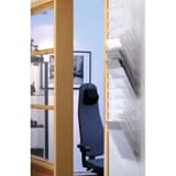 A4 portrait, 12 compartiments, transparent Trieur mural FLEXIBOXX DURABLE - Trieur mural FLEXIBOXX DURABLE A4 portrait, 12 compartiments, transparent, fixé au mur d'un bureau